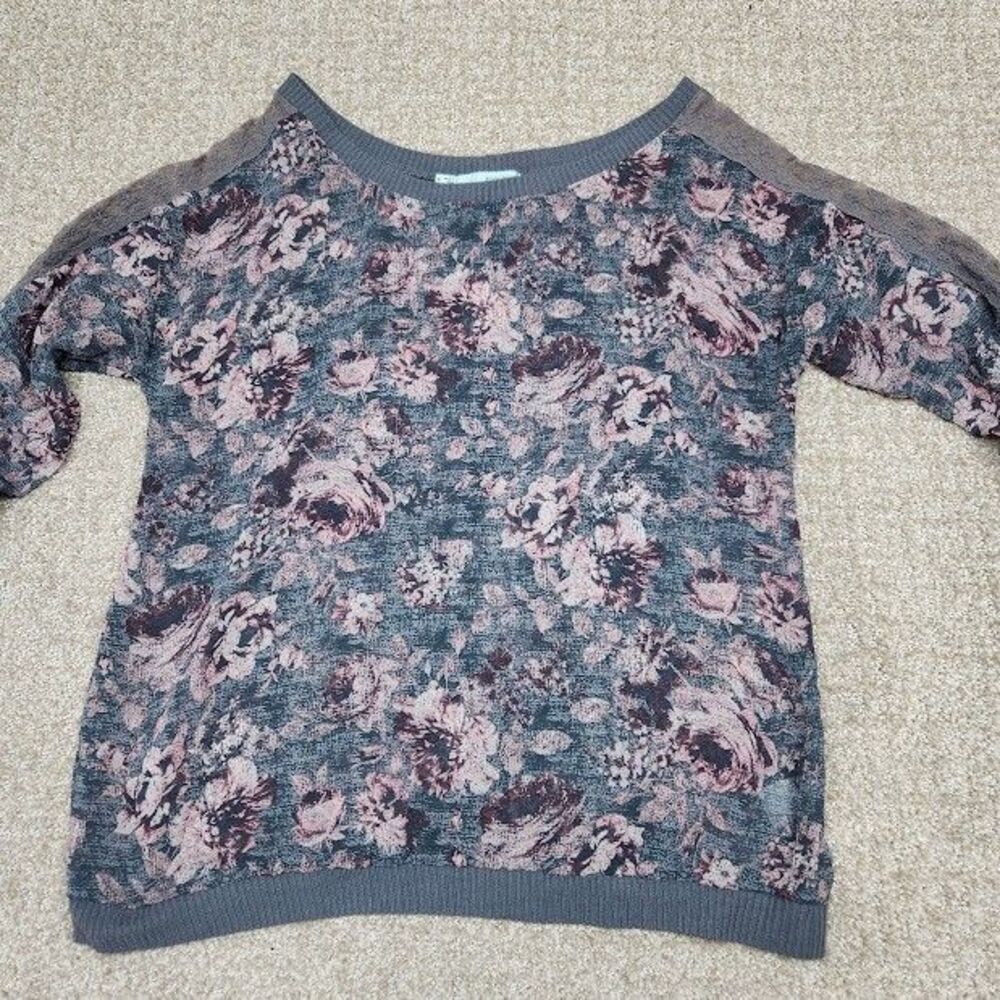 Maurices Womens Small Gray Floral Sheer Long Sleeve Top Lightweight Blouse